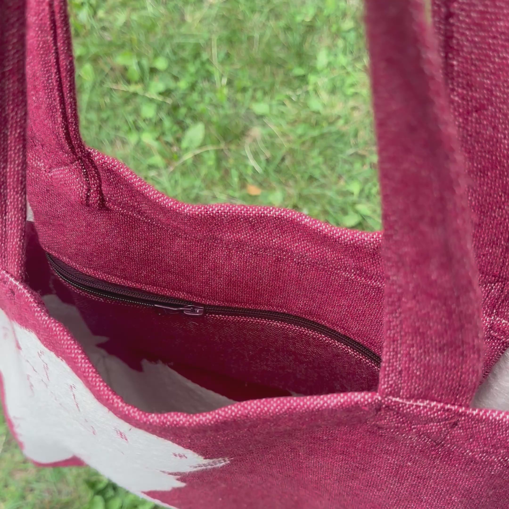 Kieszonka wewnętrzna na zamek – torba eddo w kolorze bordo